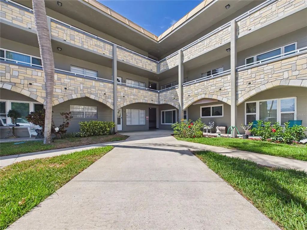 2462 Brazilia Drive 42, CLEARWATER