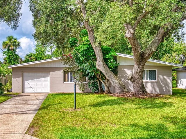 5476 W Bayshore Drive, PORT ORANGE