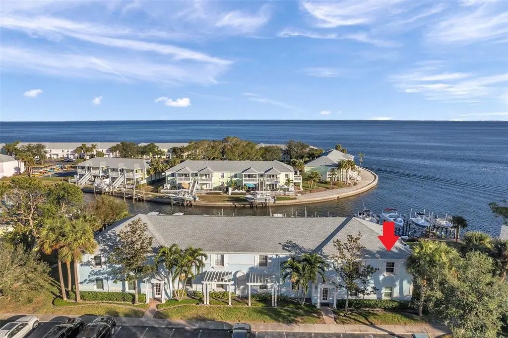 5218 Beach Drive Se D, ST PETERSBURG