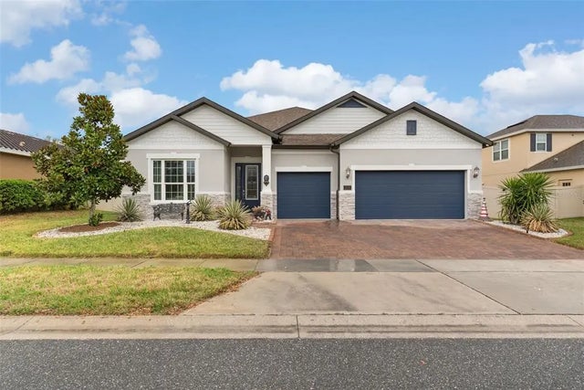 203 Messina Place, HOWEY IN THE HILLS