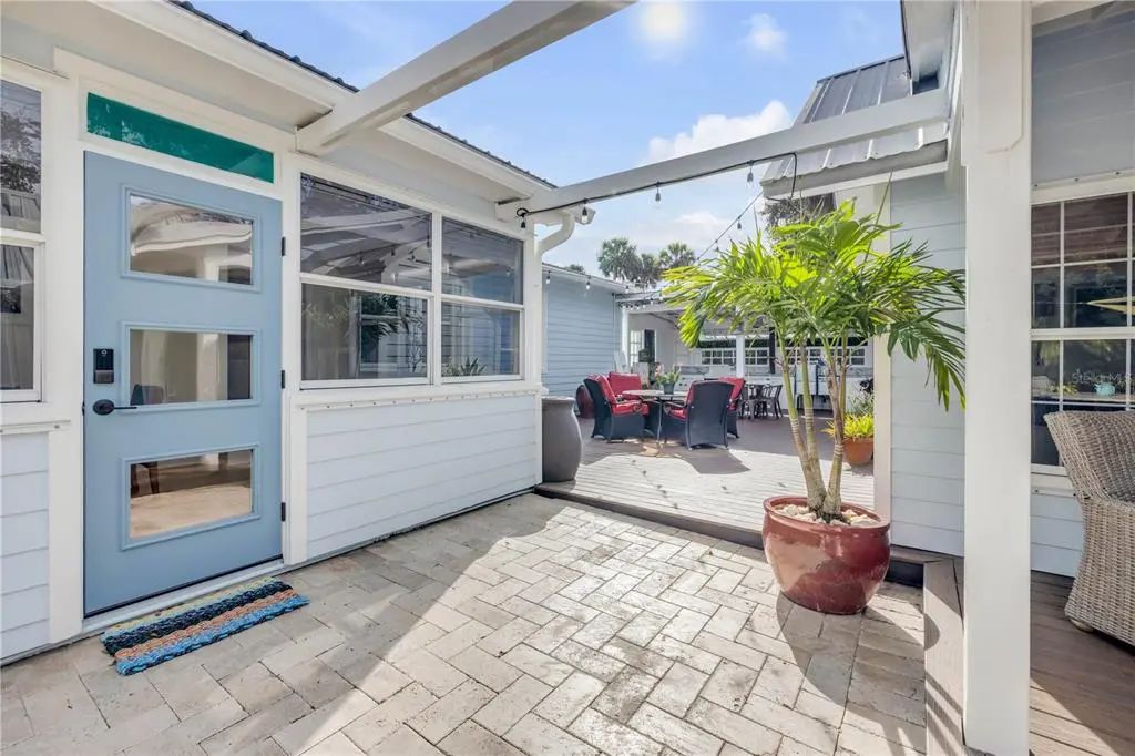 506 Yupon Avenue, NEW SMYRNA BEACH