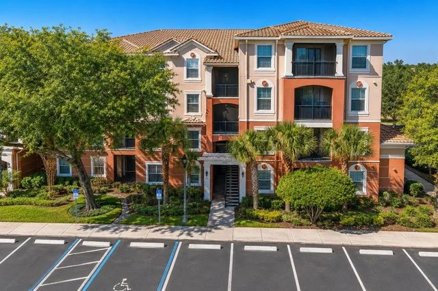 1357 Venezia Court 303, DAVENPORT