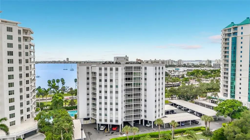 435 S Gulfstream Avenue 1006, SARASOTA