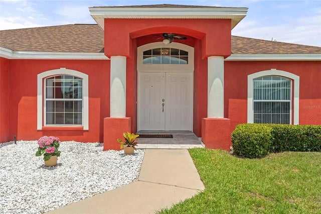 318 Highland Meadows Drive, DAVENPORT