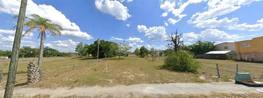 829 Lemon Avenue, SEBRING