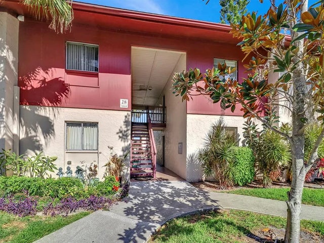 3869 S Lake Drive 146, TAMPA