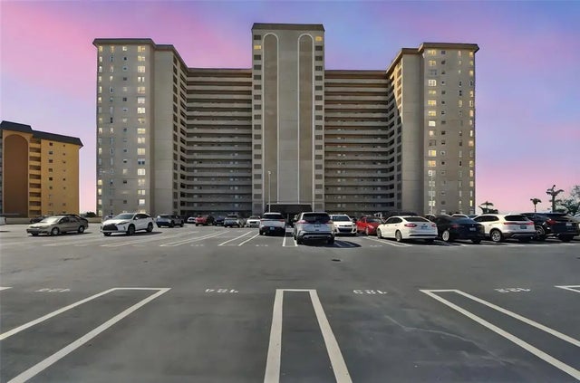 5200 Brittany Drive S 1502, ST PETERSBURG