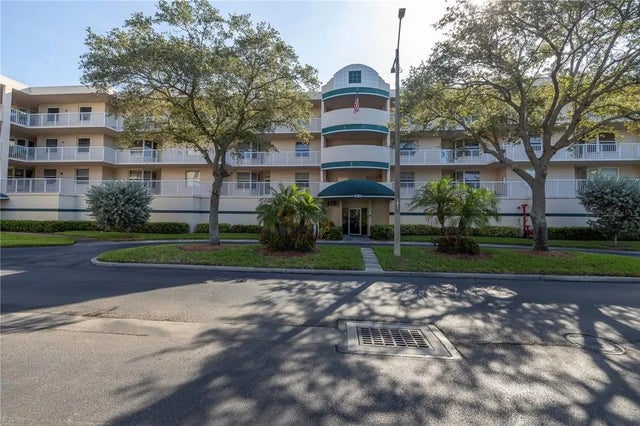 6399 Shoreline Drive 4201, ST PETERSBURG