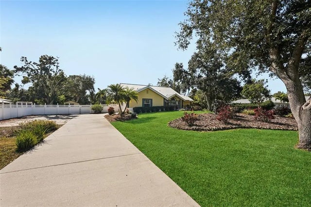 Photo of Listing #N6141878