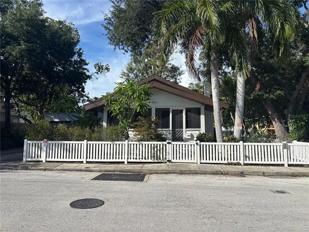 833 11th Avenue N, ST. PETERSBURG