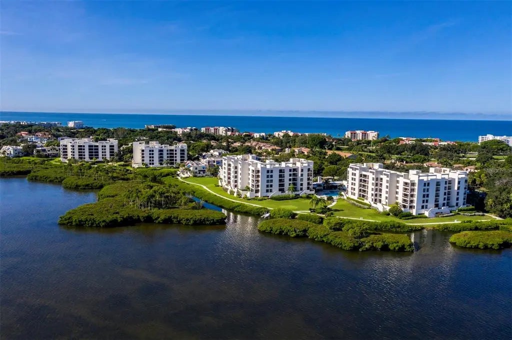 2016 Harbourside Drive 317, LONGBOAT KEY