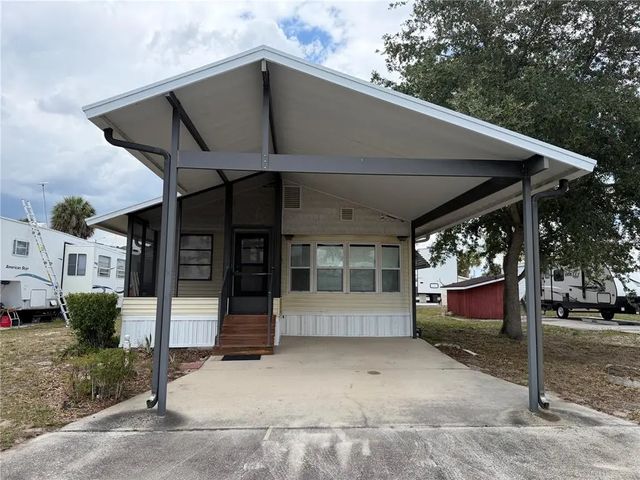 85 Iron Lane, HAINES CITY