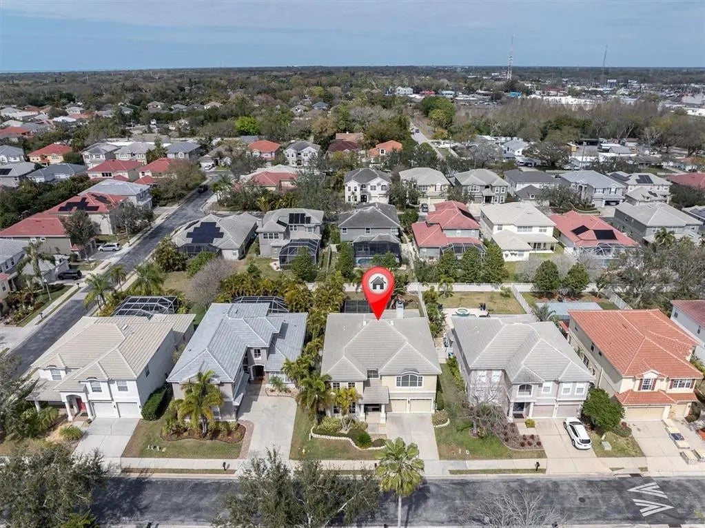 2292 Hannah Way S, DUNEDIN