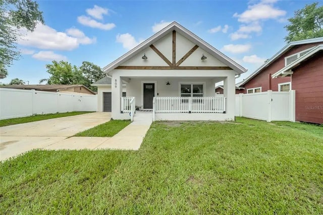 809 E Hanna Avenue, TAMPA