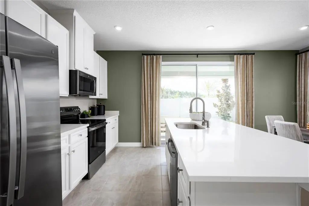 7 of 15 - 20462 Lou Angela Lane, LUTZ, FL