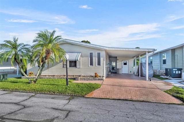 120 Victoria Drive, HAINES CITY