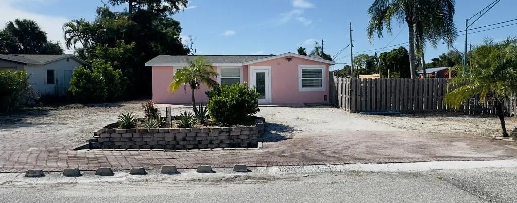 20 Euclid Avenue, ENGLEWOOD