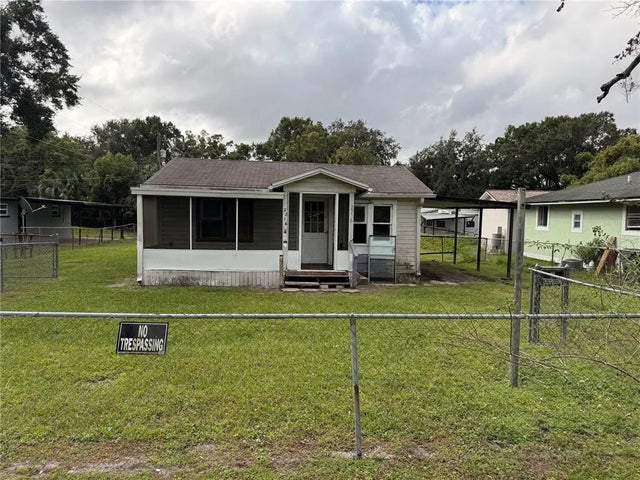 2216 Azalea Court, LAKELAND