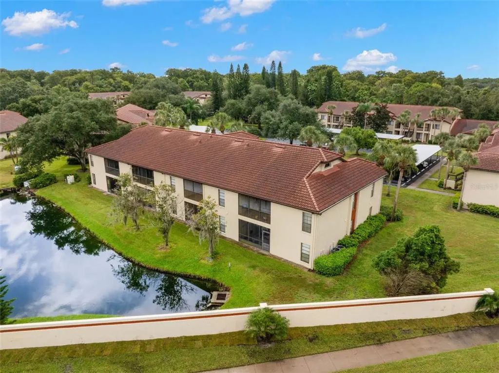 1801 E Lake Road 19d, PALM HARBOR