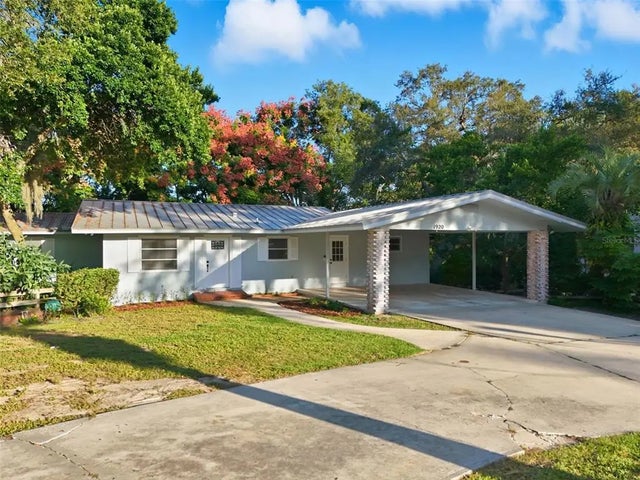 1920 Normandy Drive, MOUNT DORA