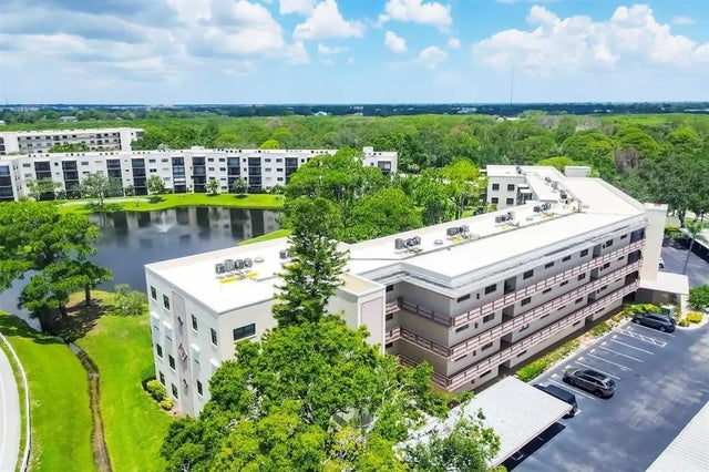 6188 80th Street N 102, ST PETERSBURG