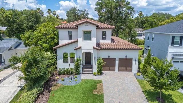 2403 Derbyshire Avenue, LAKELAND