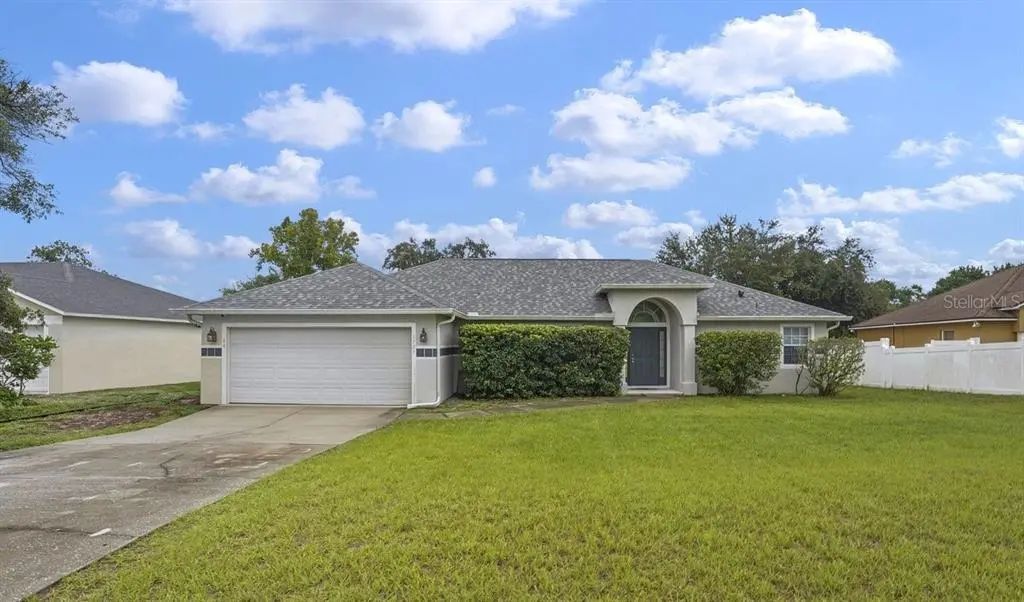 1725 Hernando Avenue, DELTONA