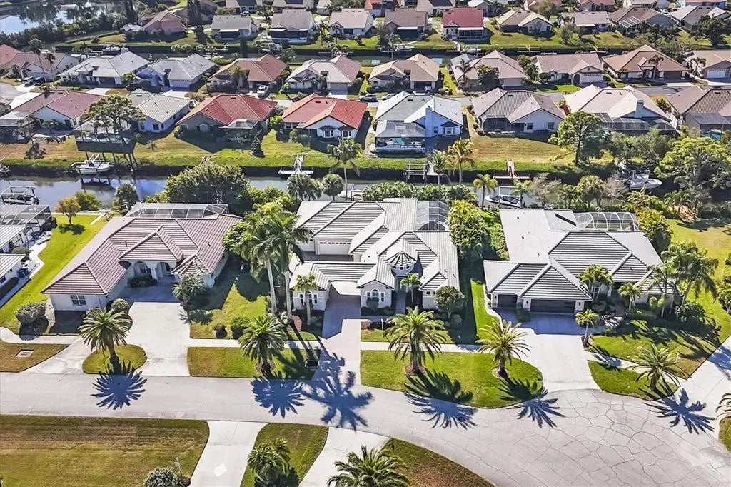 321 Dulmer Drive, NOKOMIS