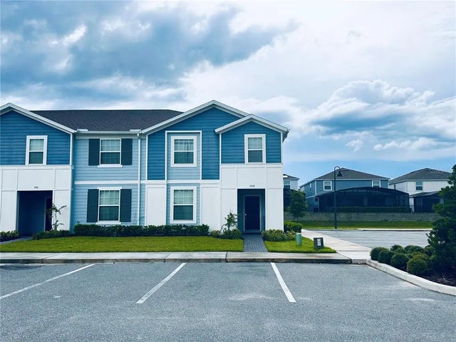 1000 Paradise Drive, DAVENPORT