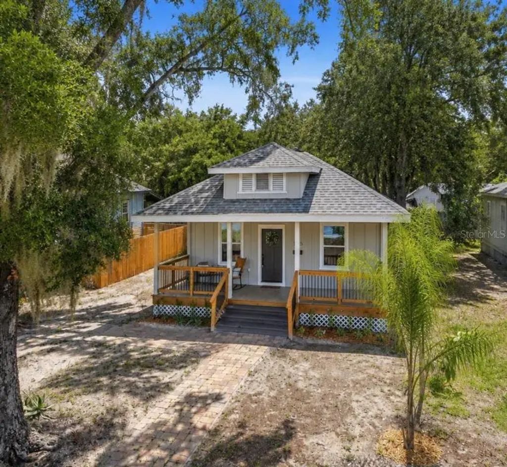 3705 N Highland Avenue, TAMPA