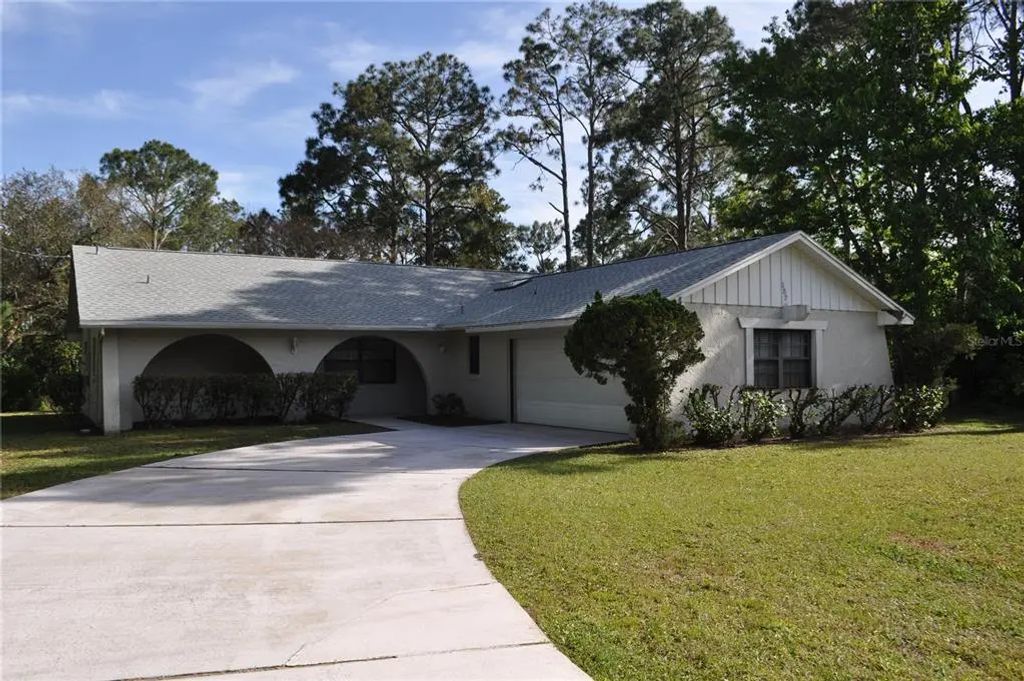 127 Persimmon Drive, PALM COAST