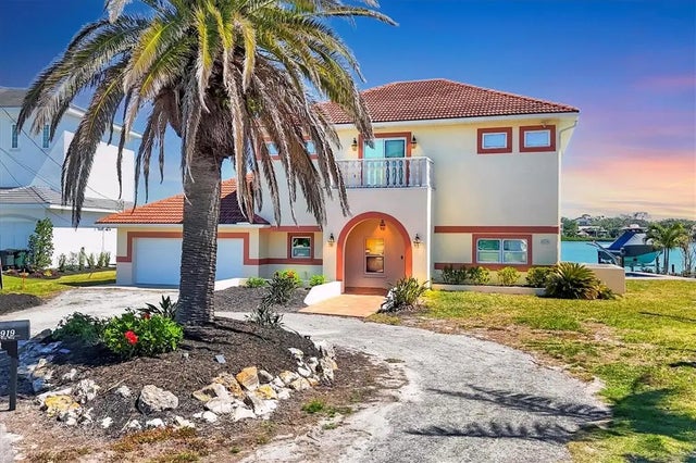 919 Key Way, NOKOMIS