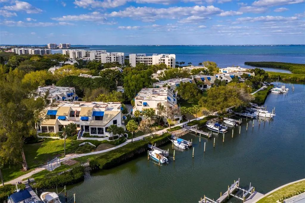 1906 Harbourside Drive 303, LONGBOAT KEY
