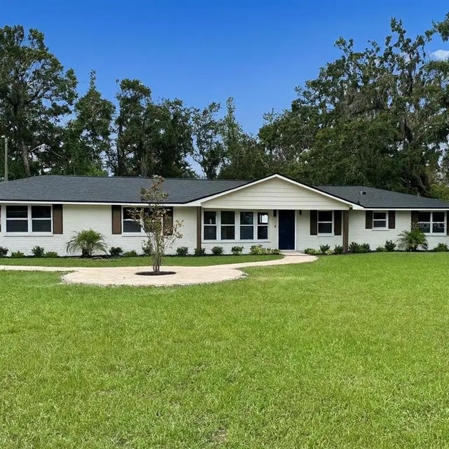 2933 Stearns Road, VALRICO