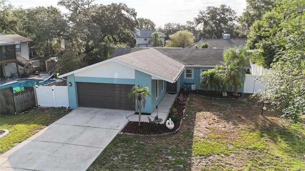 3324 Briarwood Lane, SAFETY HARBOR