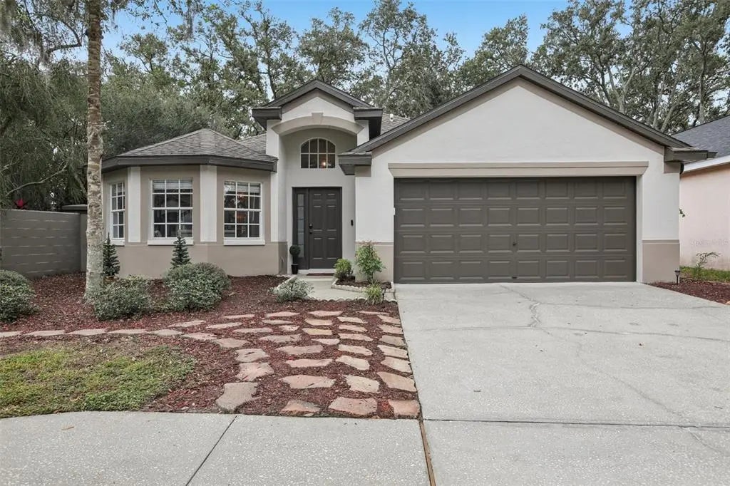 4632 Whispering Park Lane, TAMPA