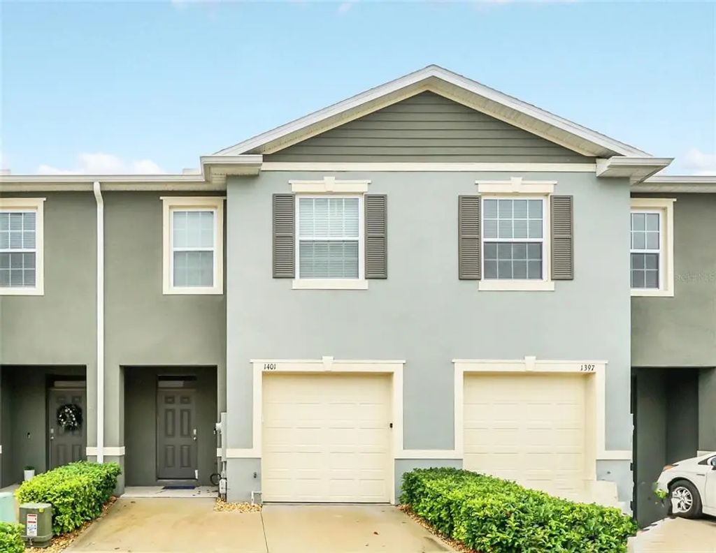 1401 Yellow Finch Drive, DAVENPORT