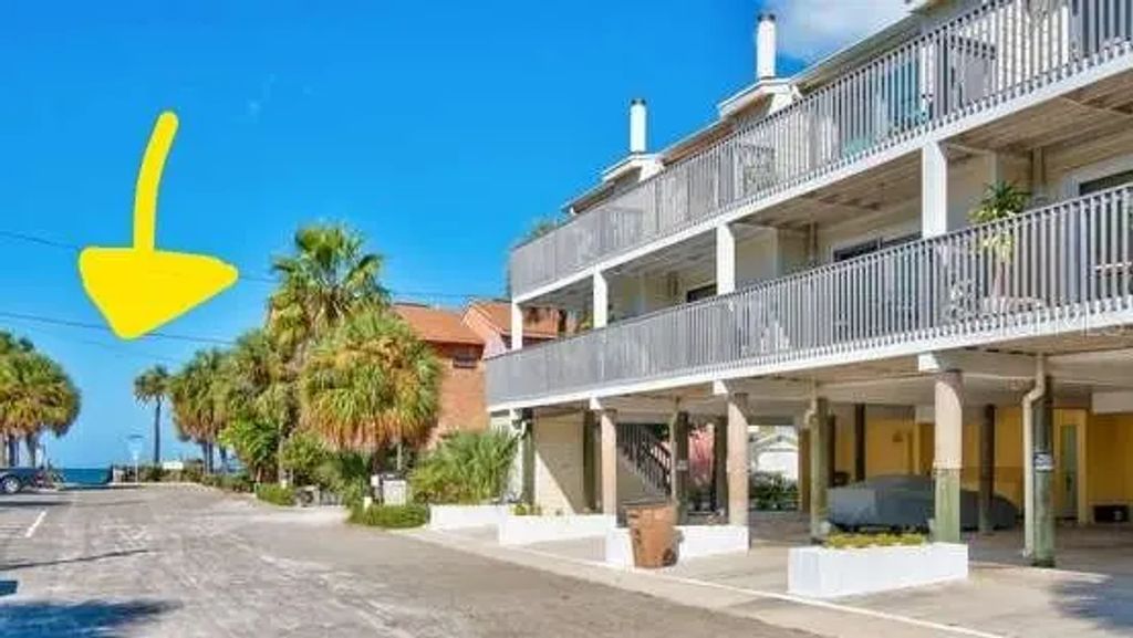 2700 Gulf Boulevard 2, INDIAN ROCKS BEACH