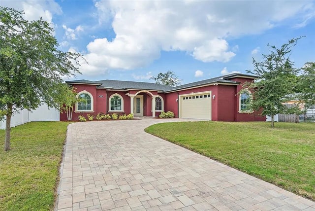 3244 55th Ave N, ST PETERSBURG