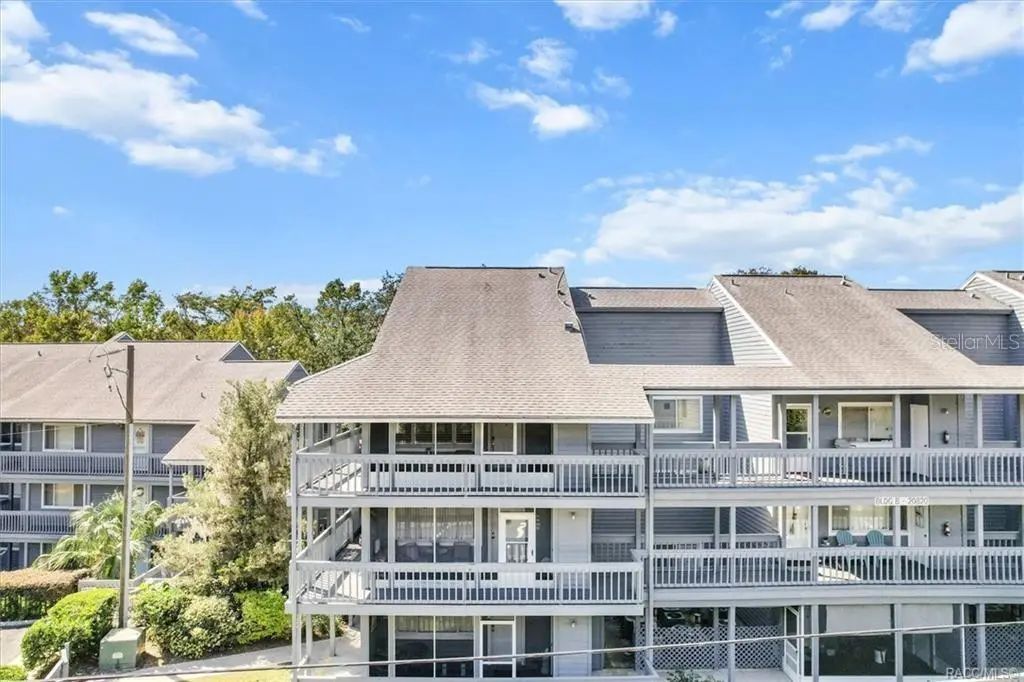 20820 River Drive B-37, Dunnellon