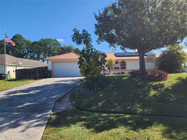 4089 Sw Kamsler Street, PORT ST LUCIE