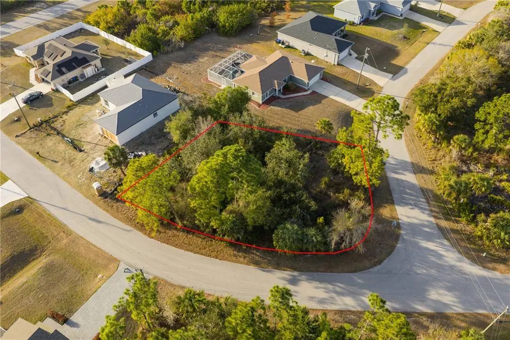 Beckwith Avenue, NORTH PORT
