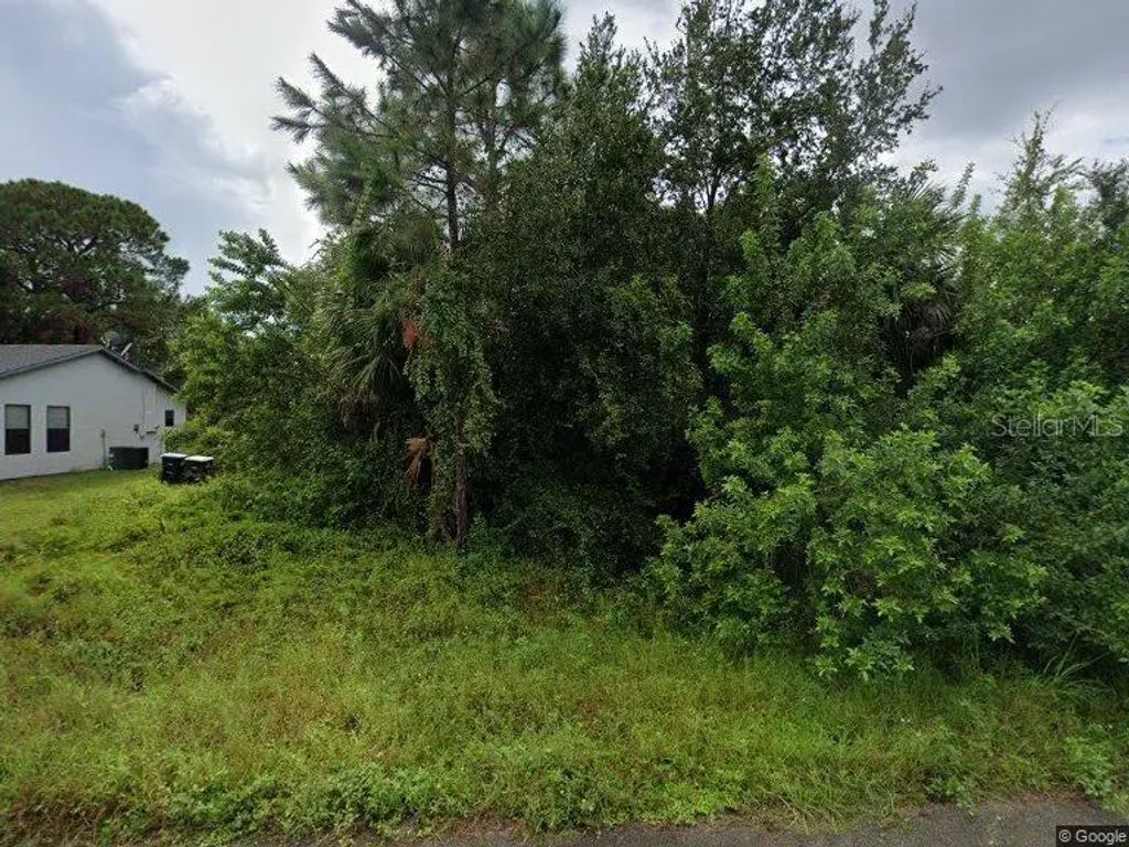 450 Carolina Avenue Nw, PALM BAY