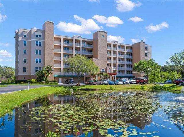6550 Shoreline Drive 7105, ST PETERSBURG