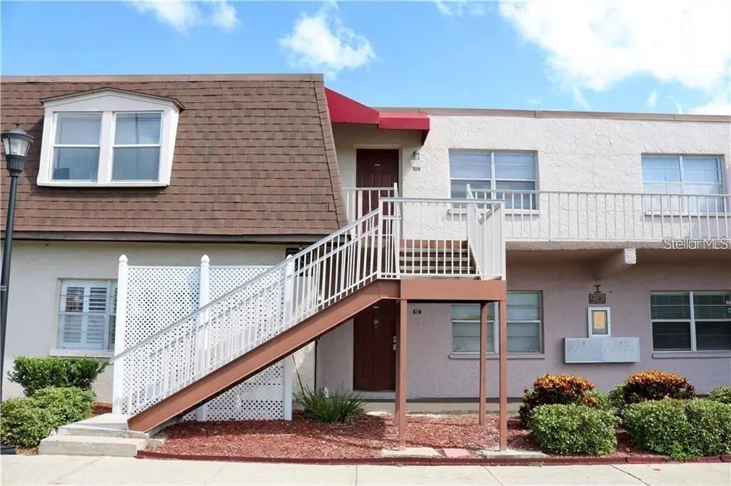 9101 W Hillsborough Avenue I207, TAMPA