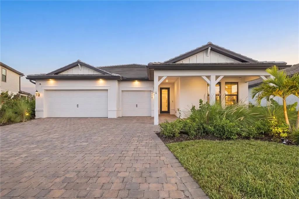 5839 Silverside Pine Court, LAKEWOOD RANCH