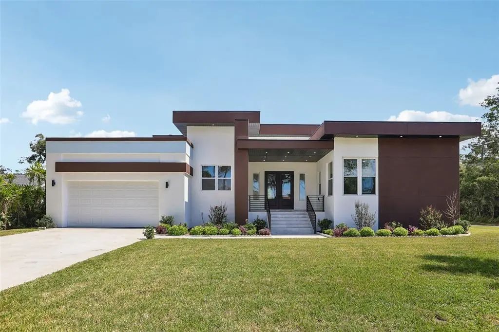 806 Lamont Place, TEMPLE TERRACE