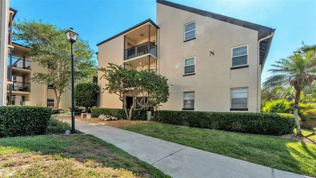2025 Sylvester Rd N305, LAKELAND