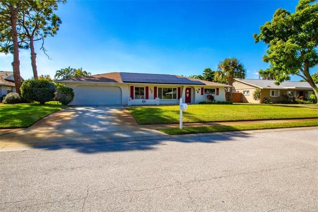 2216 40th Street W, BRADENTON