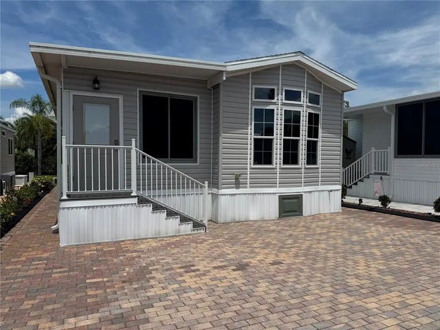 2450 Cypress Street, CLERMONT